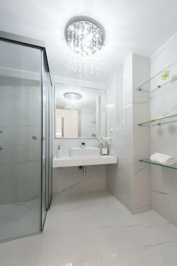 Despina'S Luxury Apt Downtown Iraklio Exterior foto